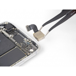 Замена задней камеры iPhone 8